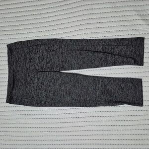 Old Navy cropped leggings - 3 for $10